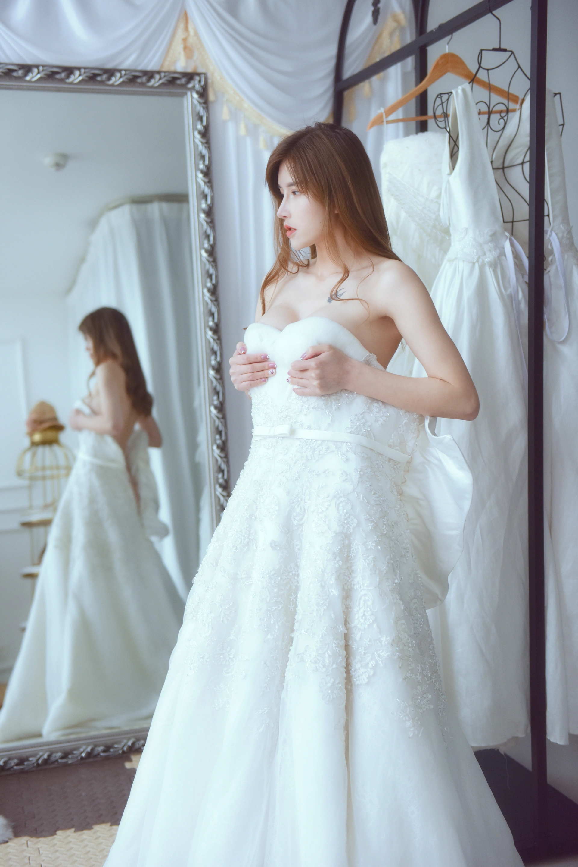 鹿八岁baby – NO.033 白色婚纱 1